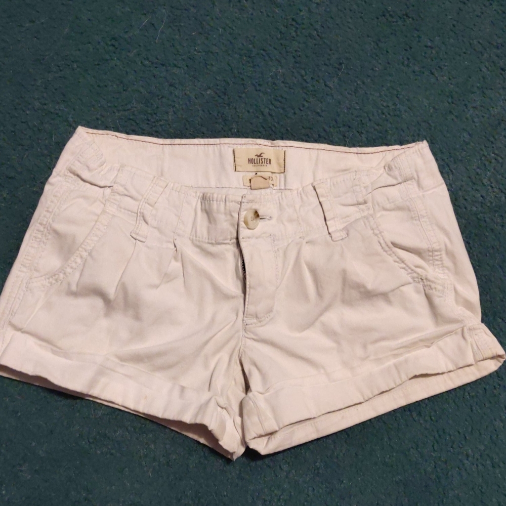 3/ $25  Hollister short shorts